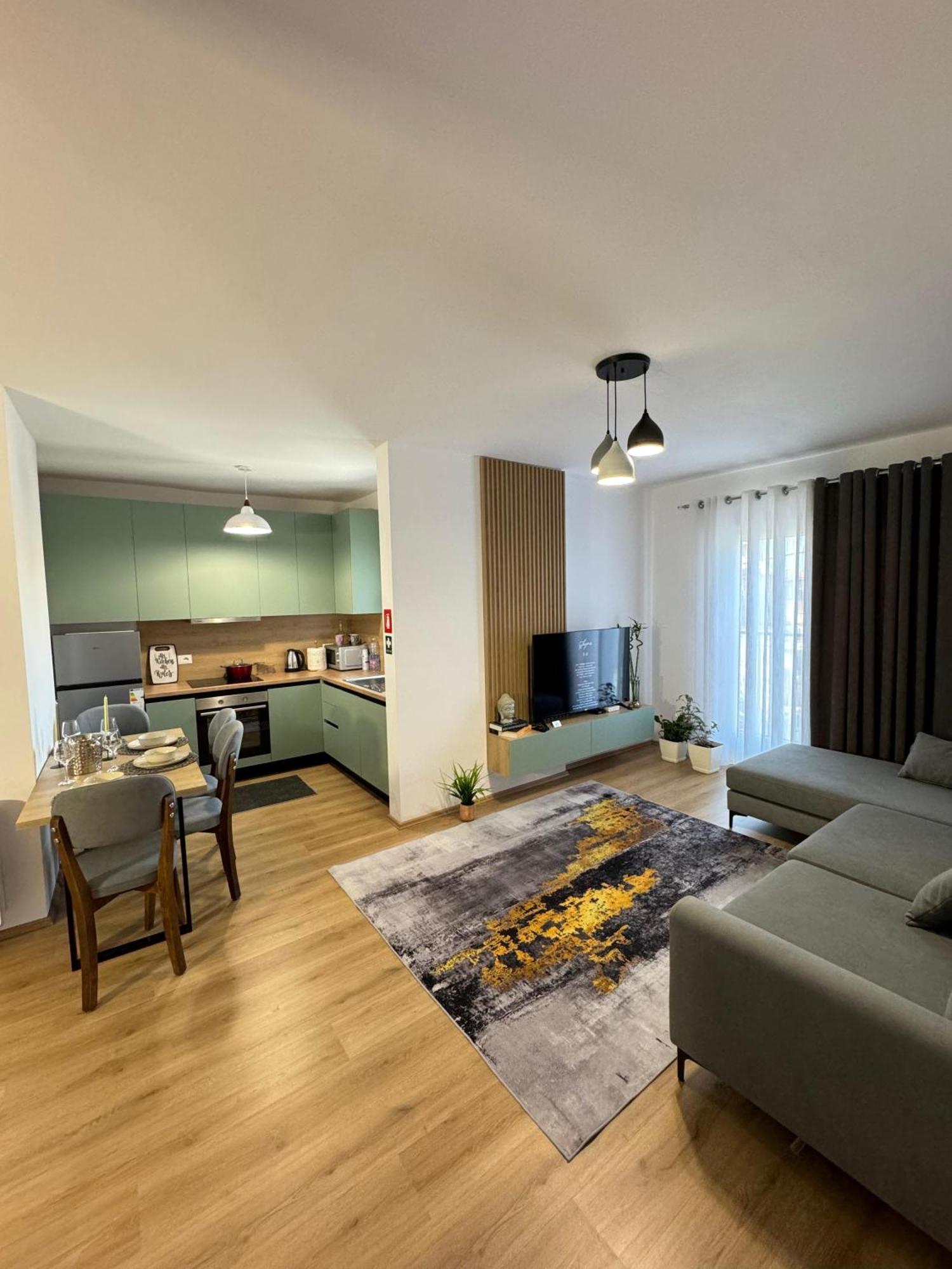 Apartment In City Center Shkoder Ngoại thất bức ảnh