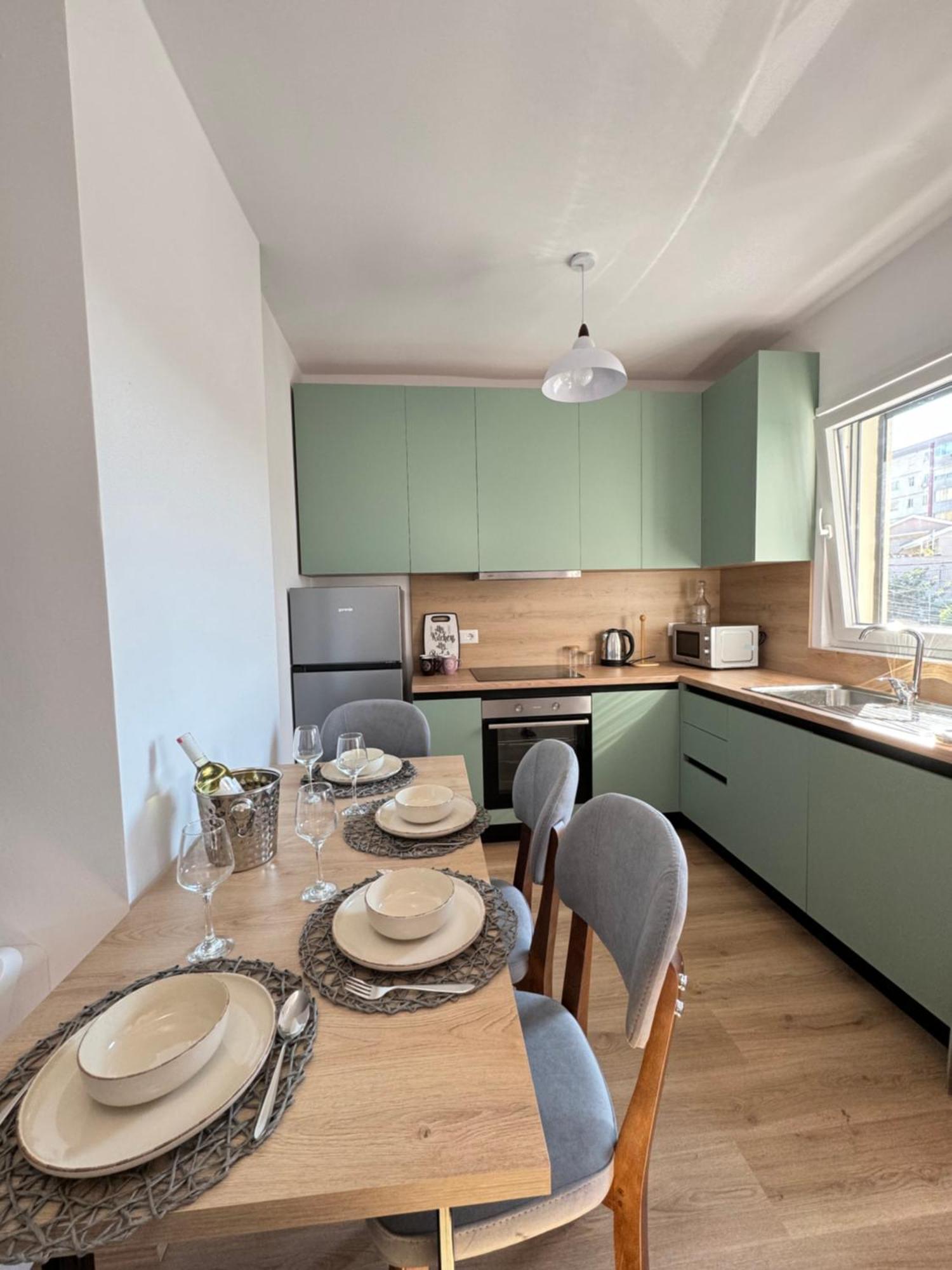 Apartment In City Center Shkoder Ngoại thất bức ảnh