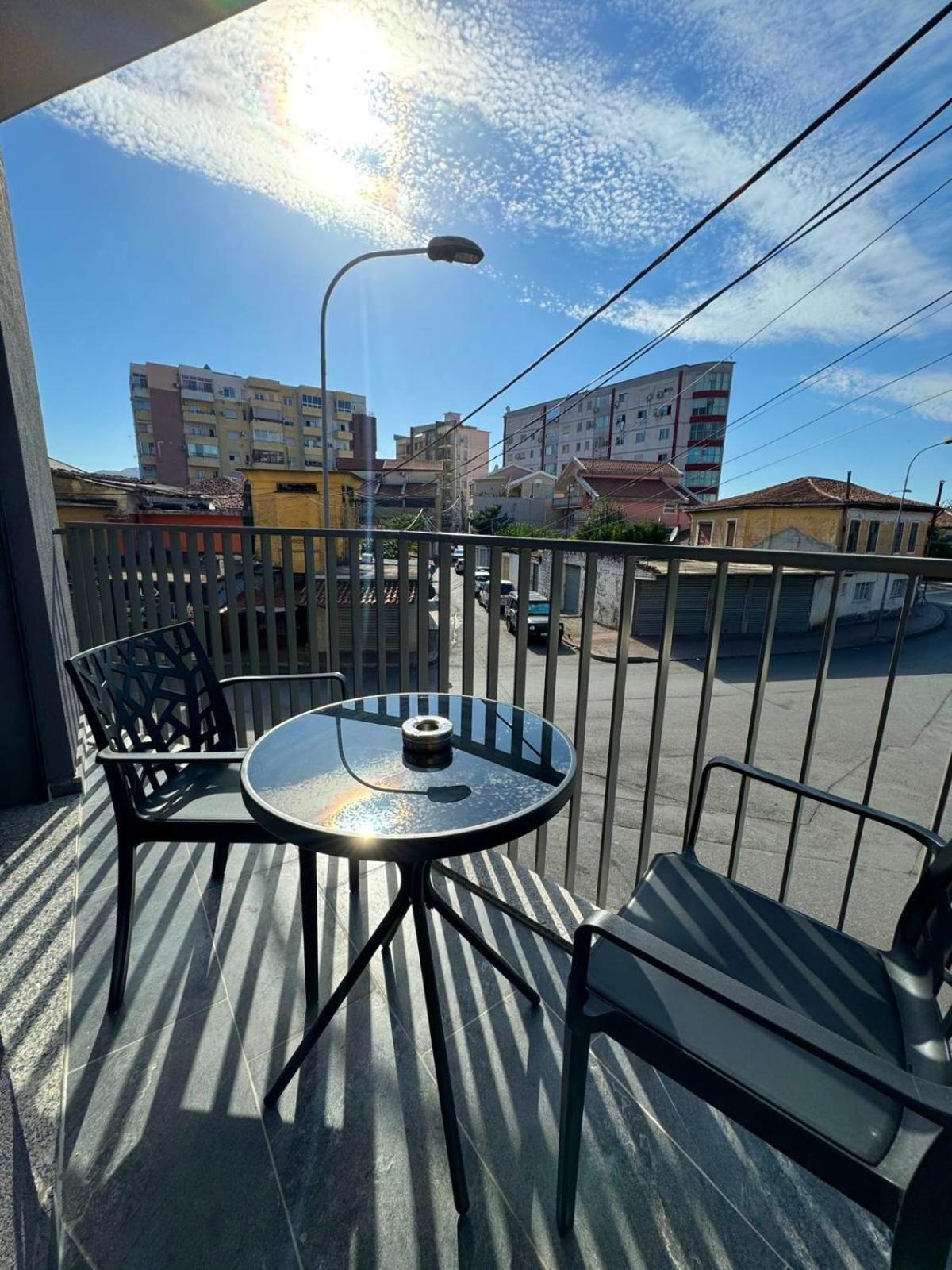 Apartment In City Center Shkoder Ngoại thất bức ảnh